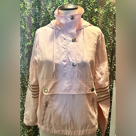 Jackets & Blazers - Pink Hooded Women's Jacket
